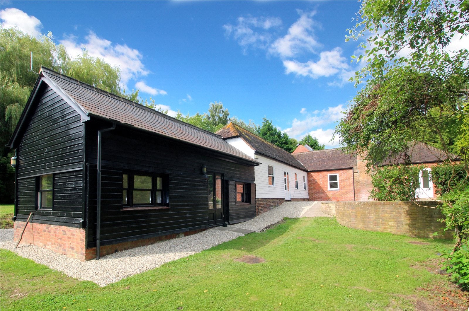 House Edenbridge Road in Wealden