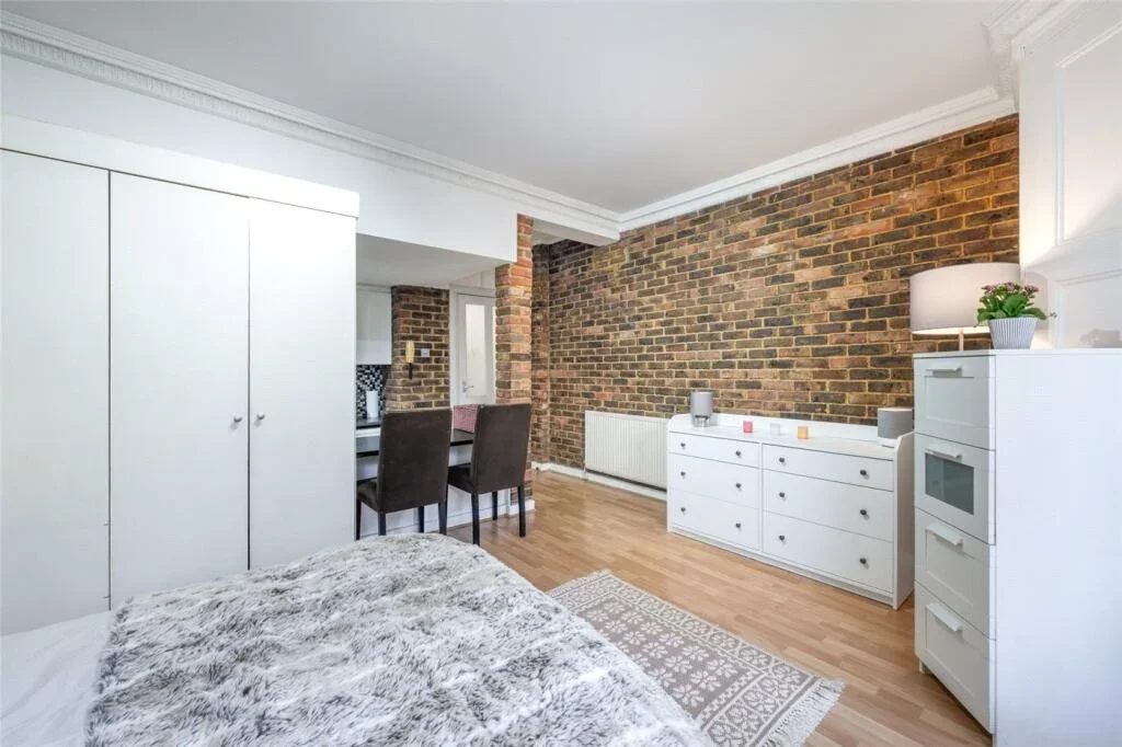 Flat Sutherland Avenue in City of Westminster