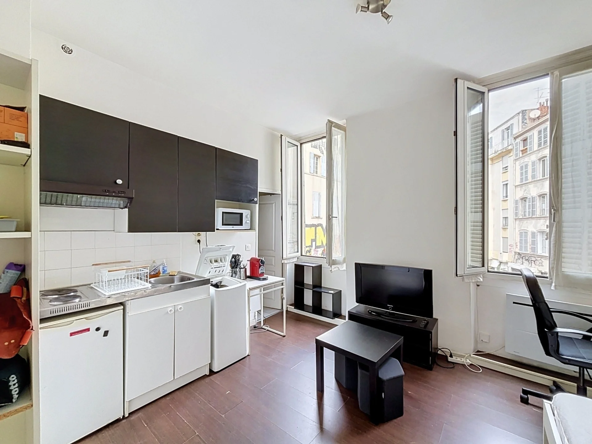 Flat Rue Jean-Baptiste Estelle in Marseille