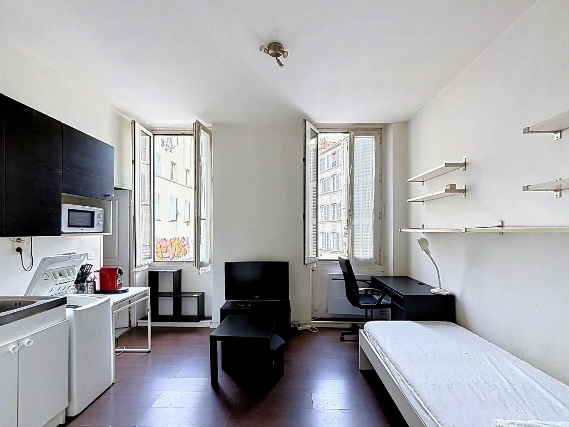 Flat Rue Jean-Baptiste Estelle in Marseille