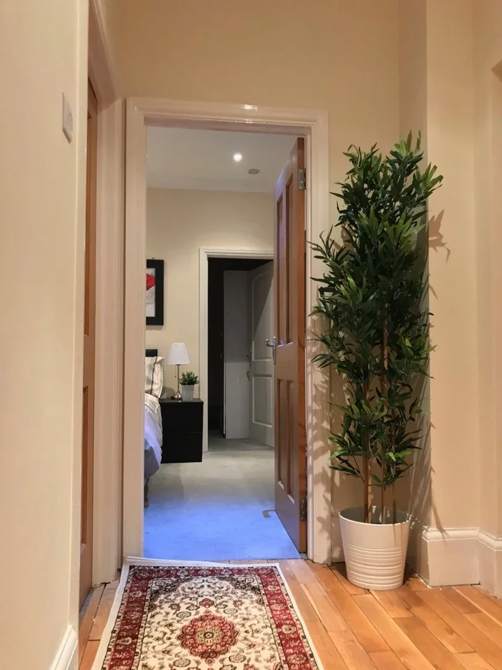 Flat Sidmouth Road in Greater London