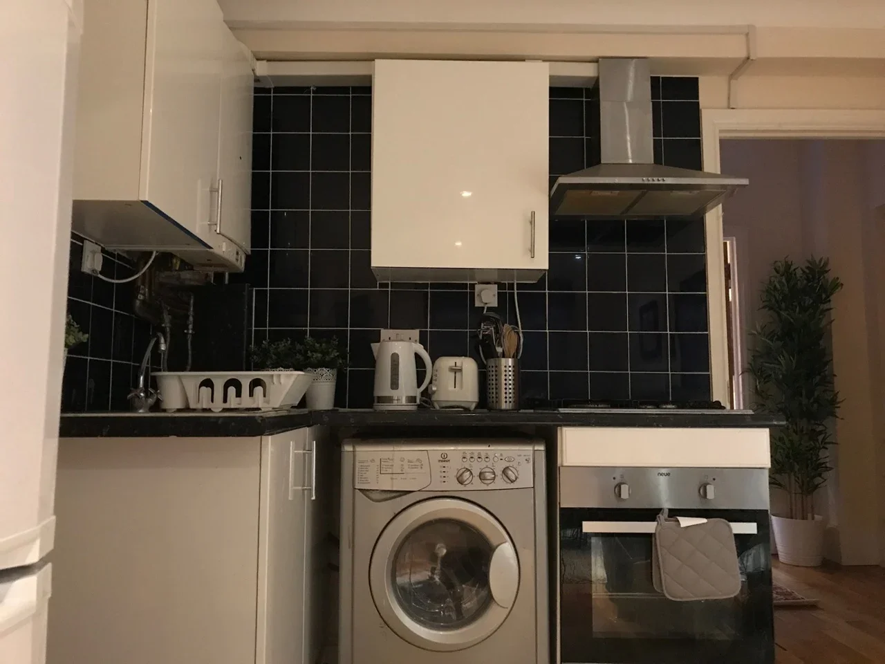 Flat Sidmouth Road in Greater London
