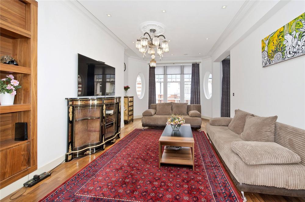 Flat Gloucester Place in City of Westminster