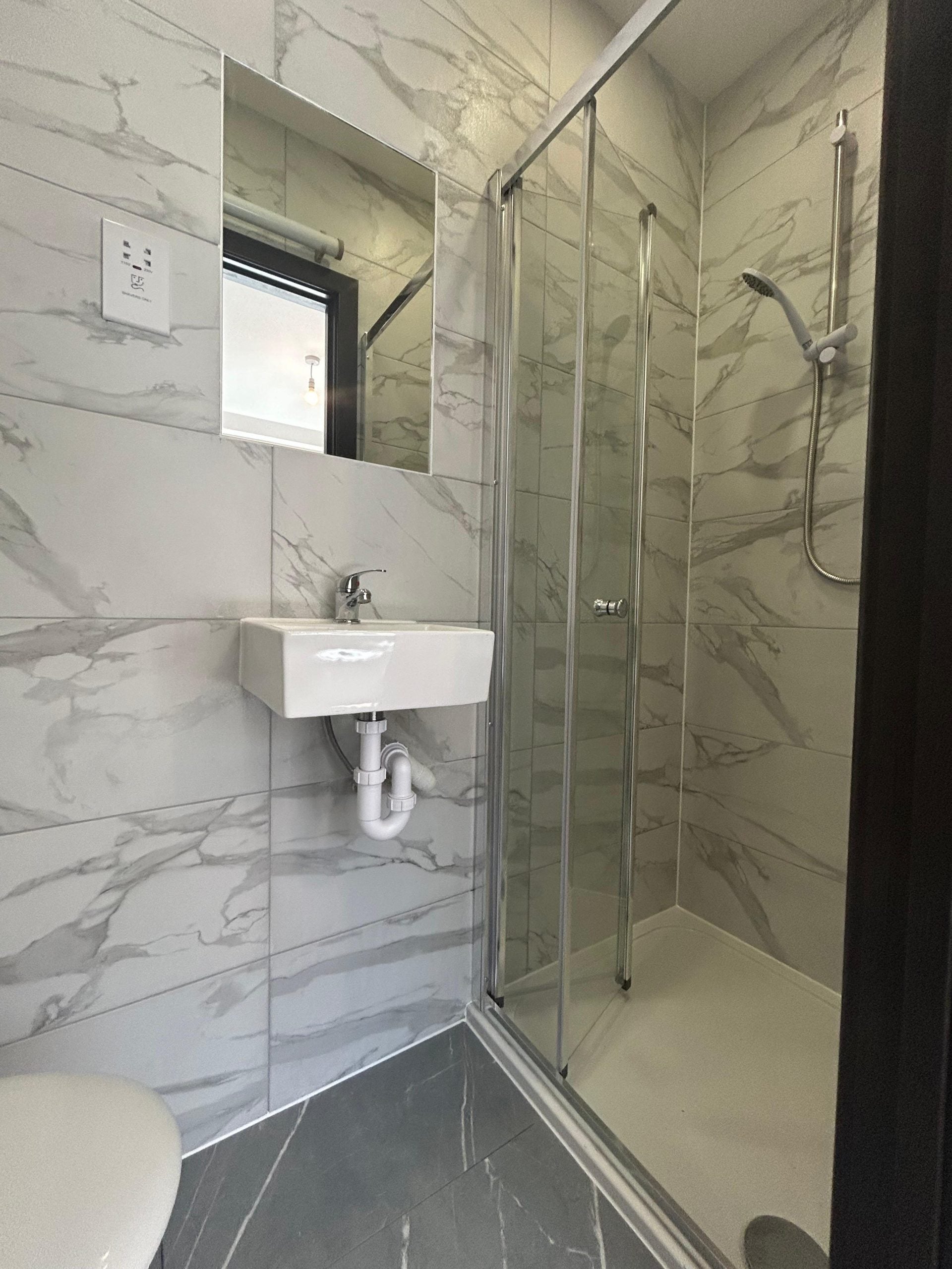 Flat Ferndown in Greater London