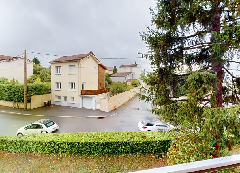 Appartement Rue du Vingt-Neuf Brumaire à Saint-Étienne