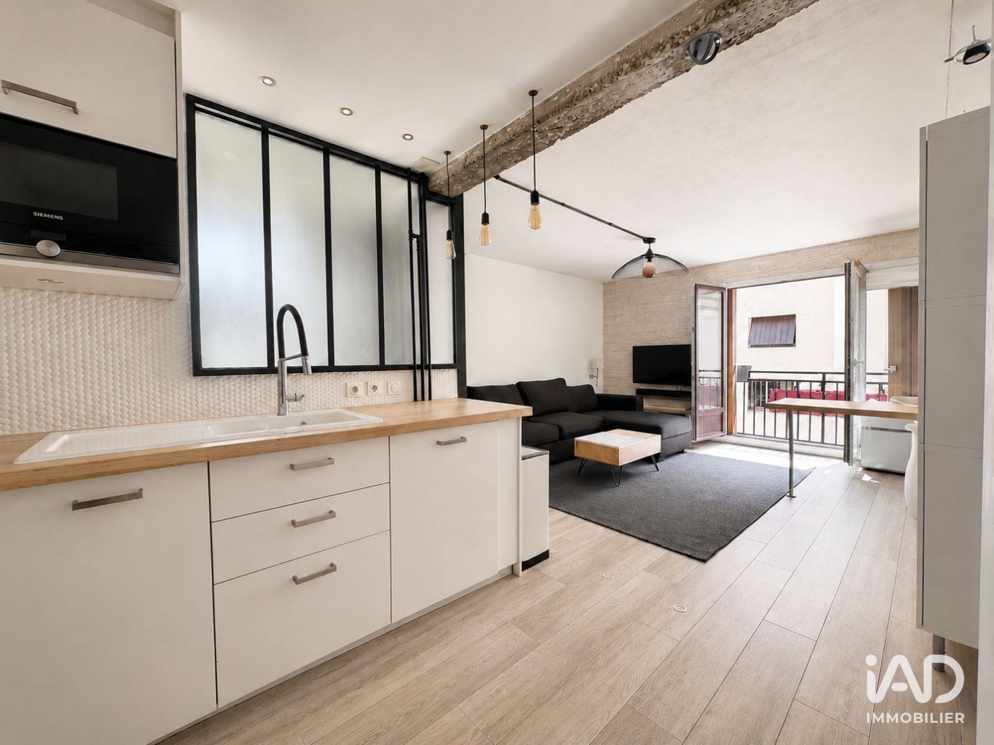 Appartement Rue Jean-Jacques Rousseau à Suresnes