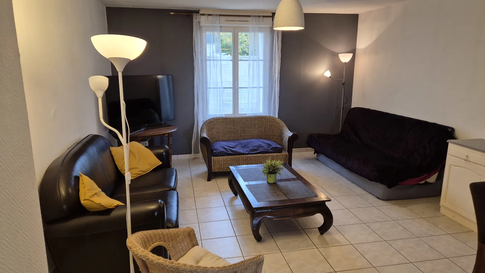 Flat Rue de la Mare Aubry in Château-Thierry