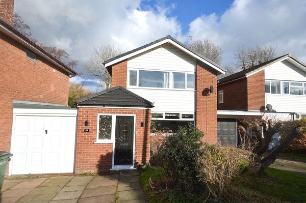 House Henley Avenue in Cheadle Hulme
