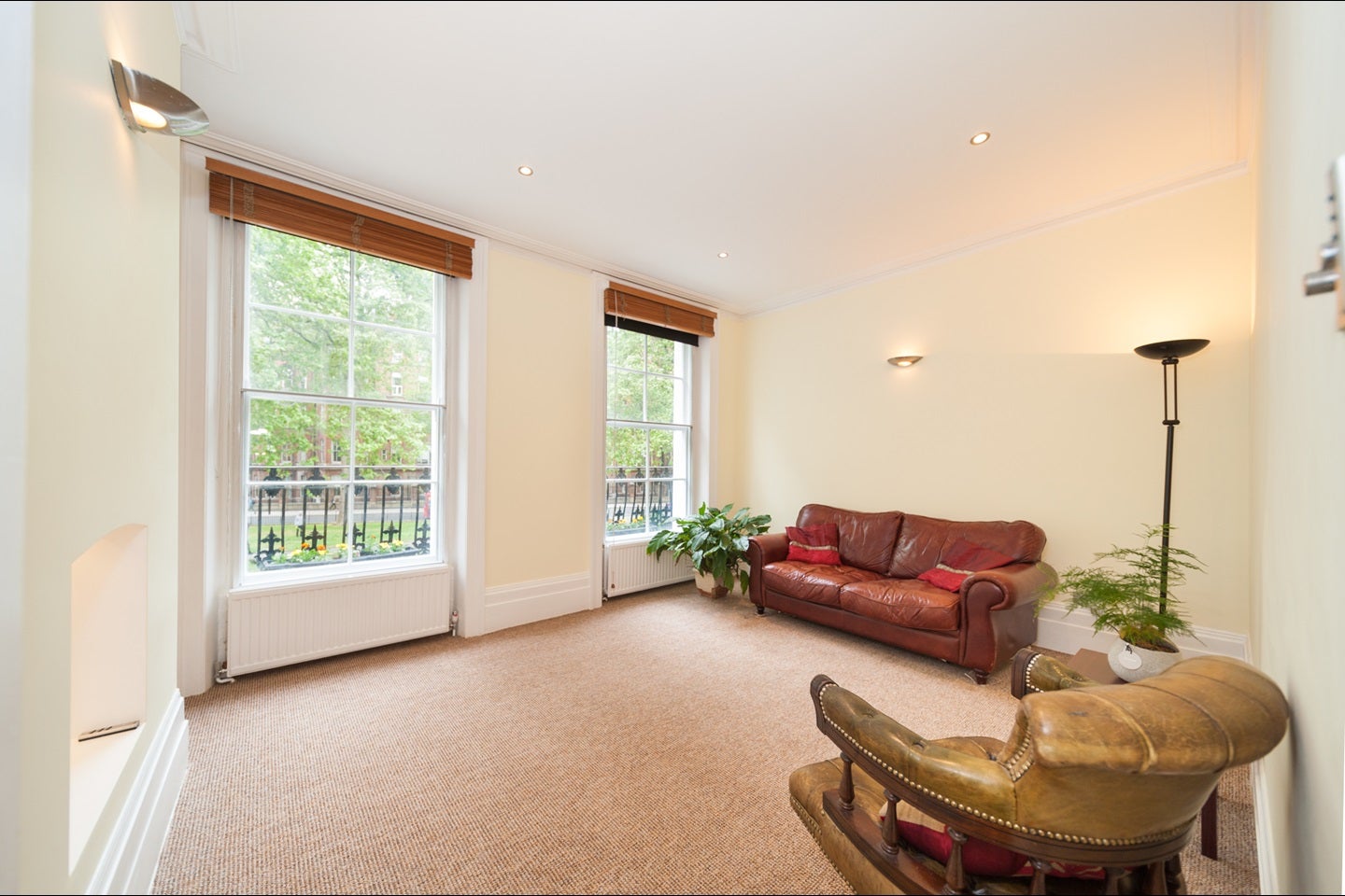 Flat Unity Mews in Greater London