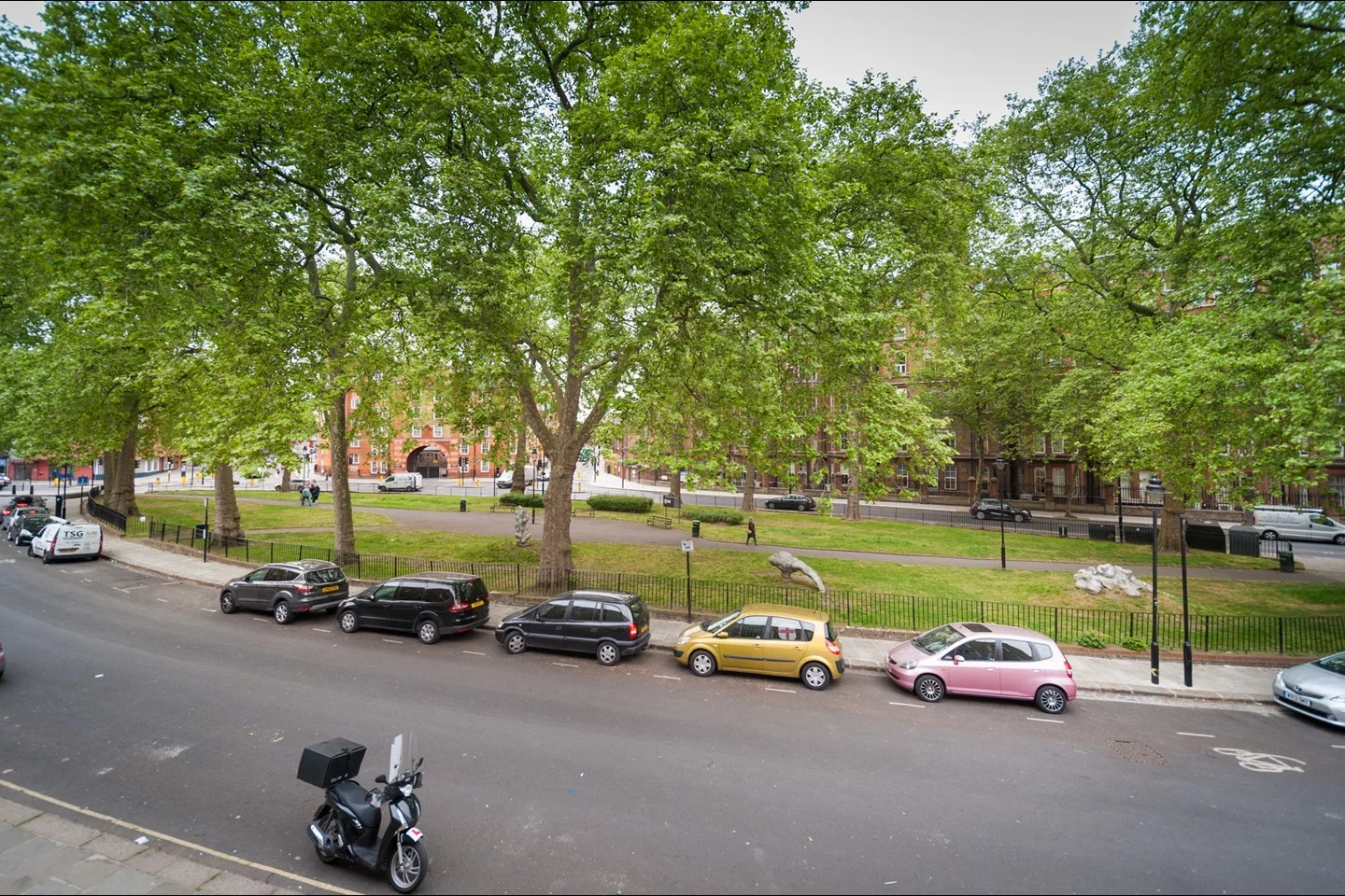 Flat Unity Mews in Greater London