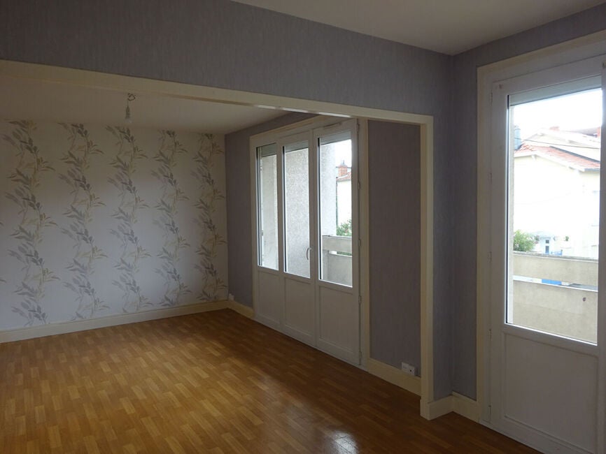Flat Place du Grand Pavois in Clermont-Ferrand