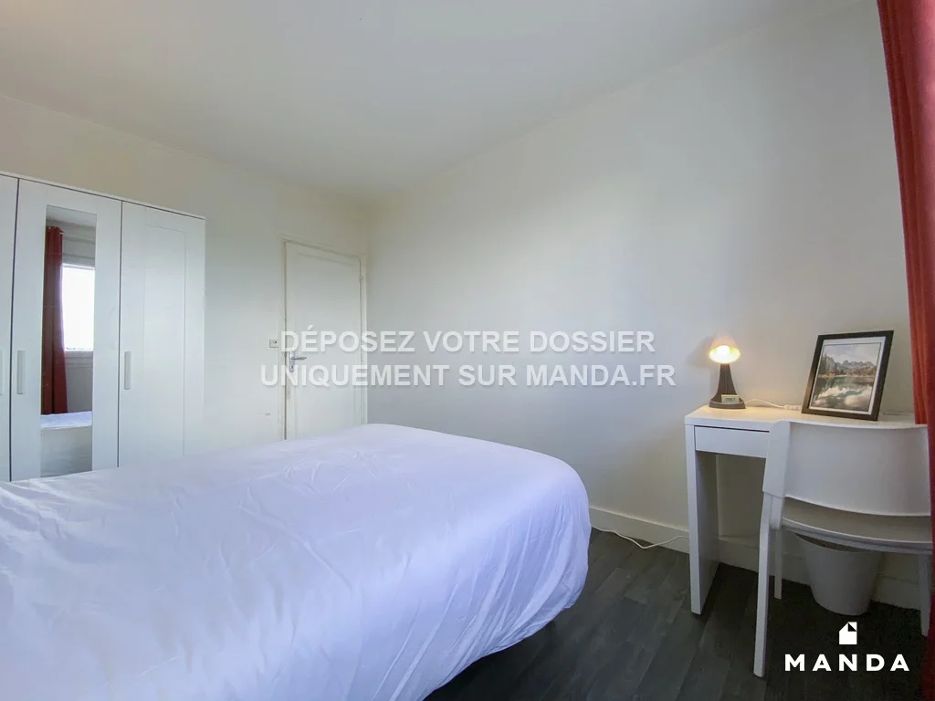 Room Allée Rude in Épinay-sur-Seine