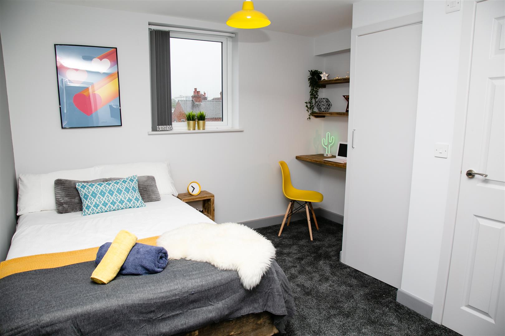 Room Terry Road in Coventry