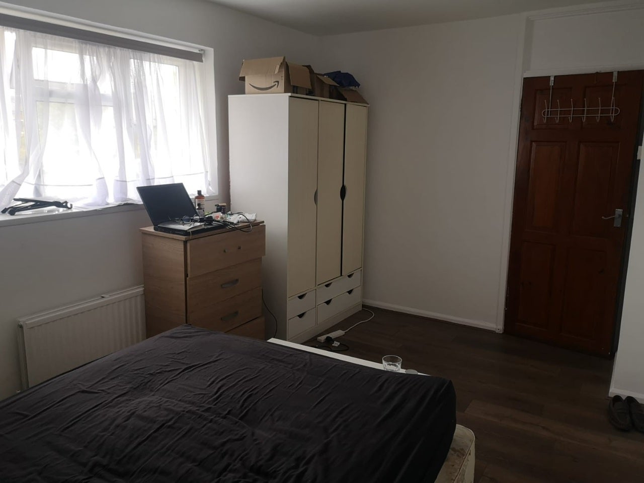 Room Borthwick Road in Greater London