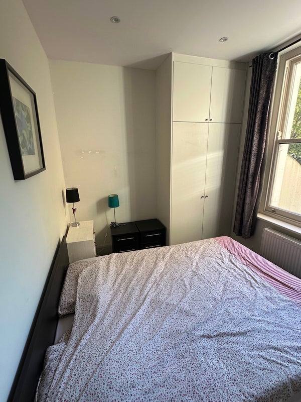 Room Talgarth Road in Greater London