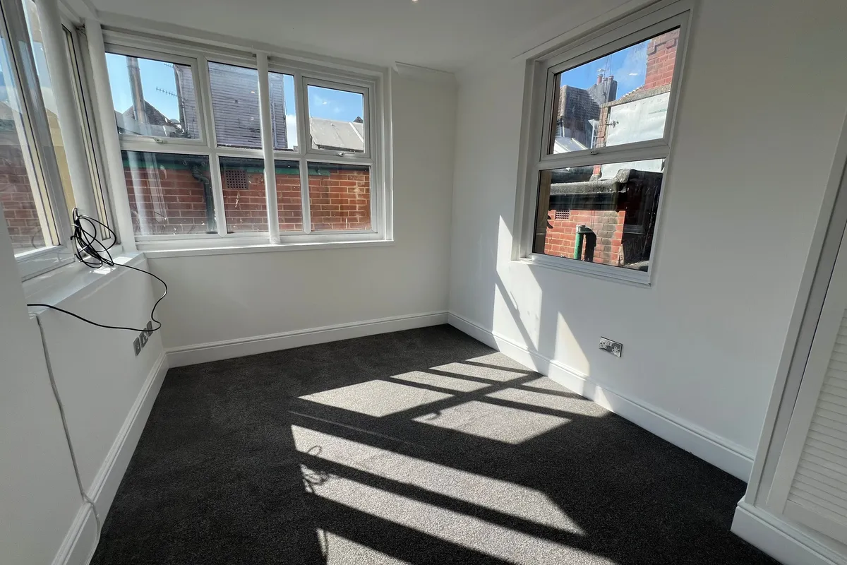 Flat George Street in St Leonards