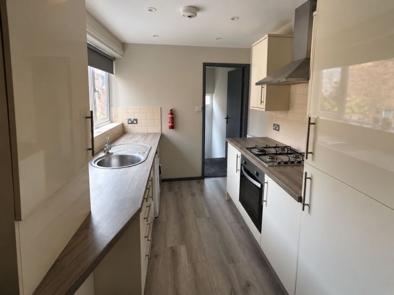 Room Easter Drylaw Drive in City of Edinburgh