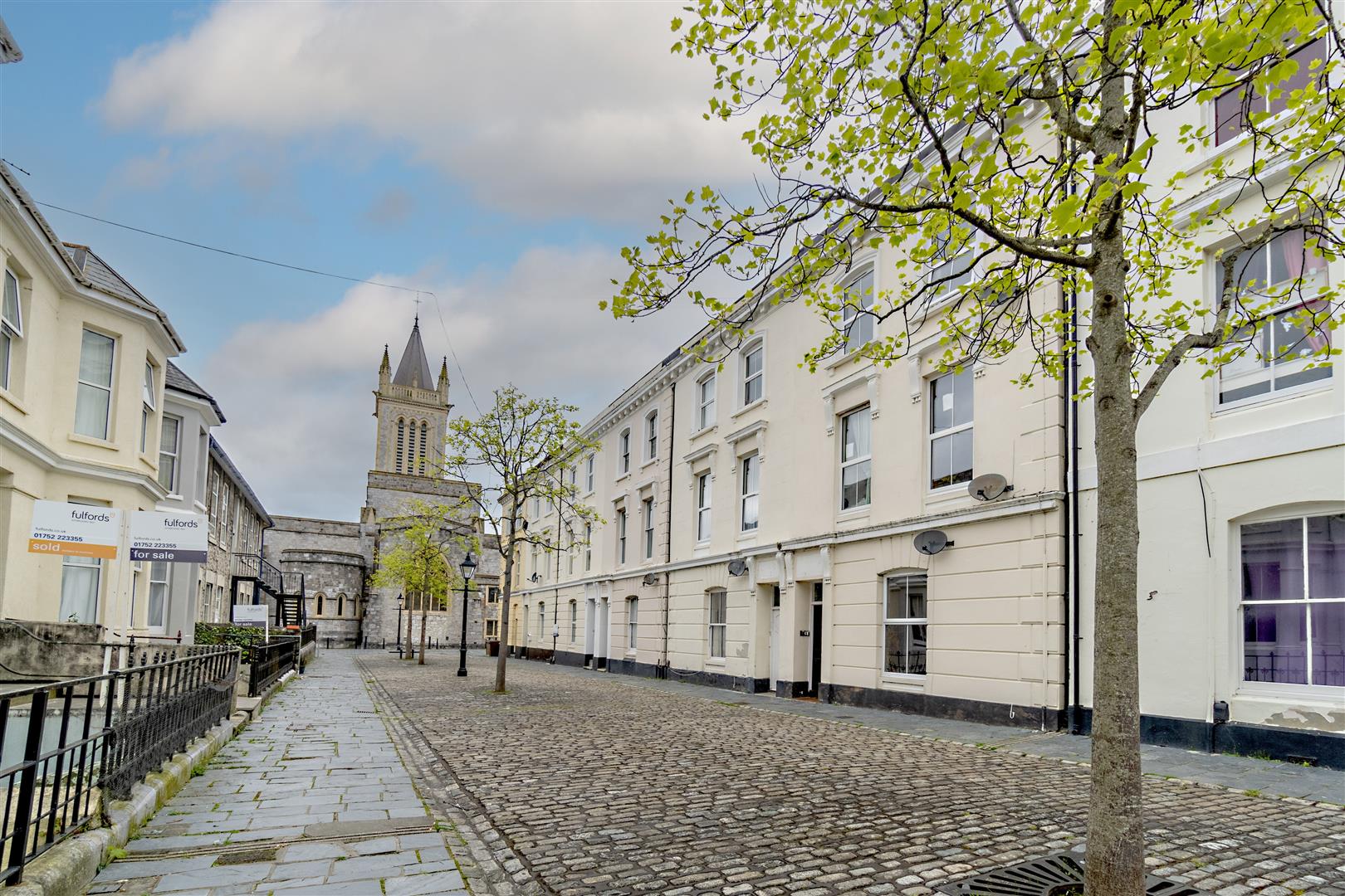 Flat Wyndham Street West in Plymouth
