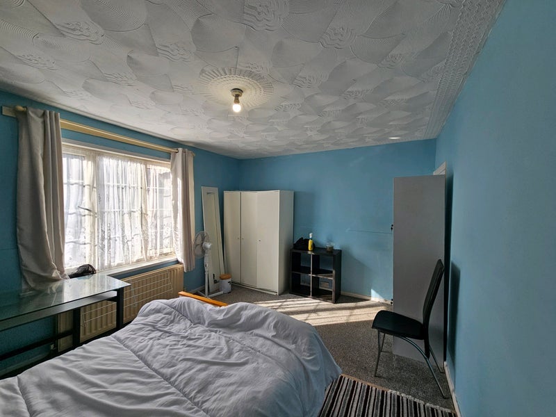 Room Castle Road in Chatham