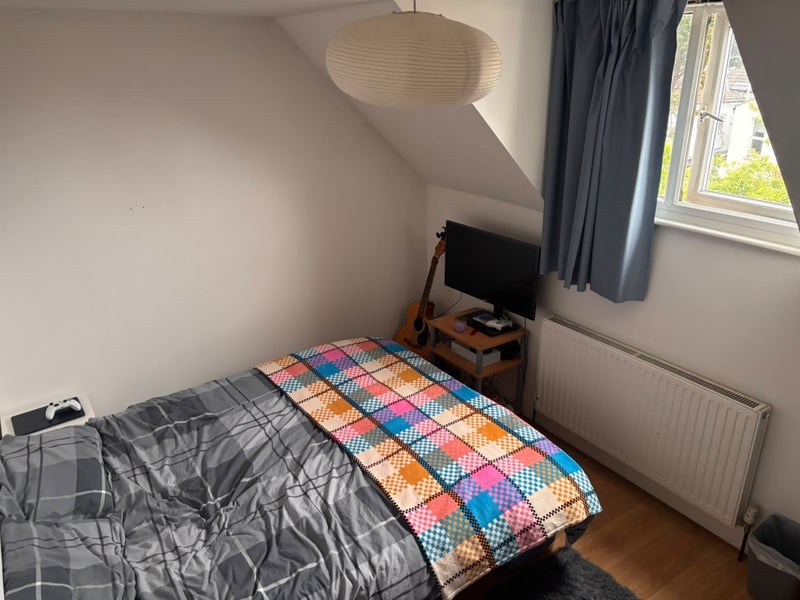 Room Woodlands Park Road in Greater London