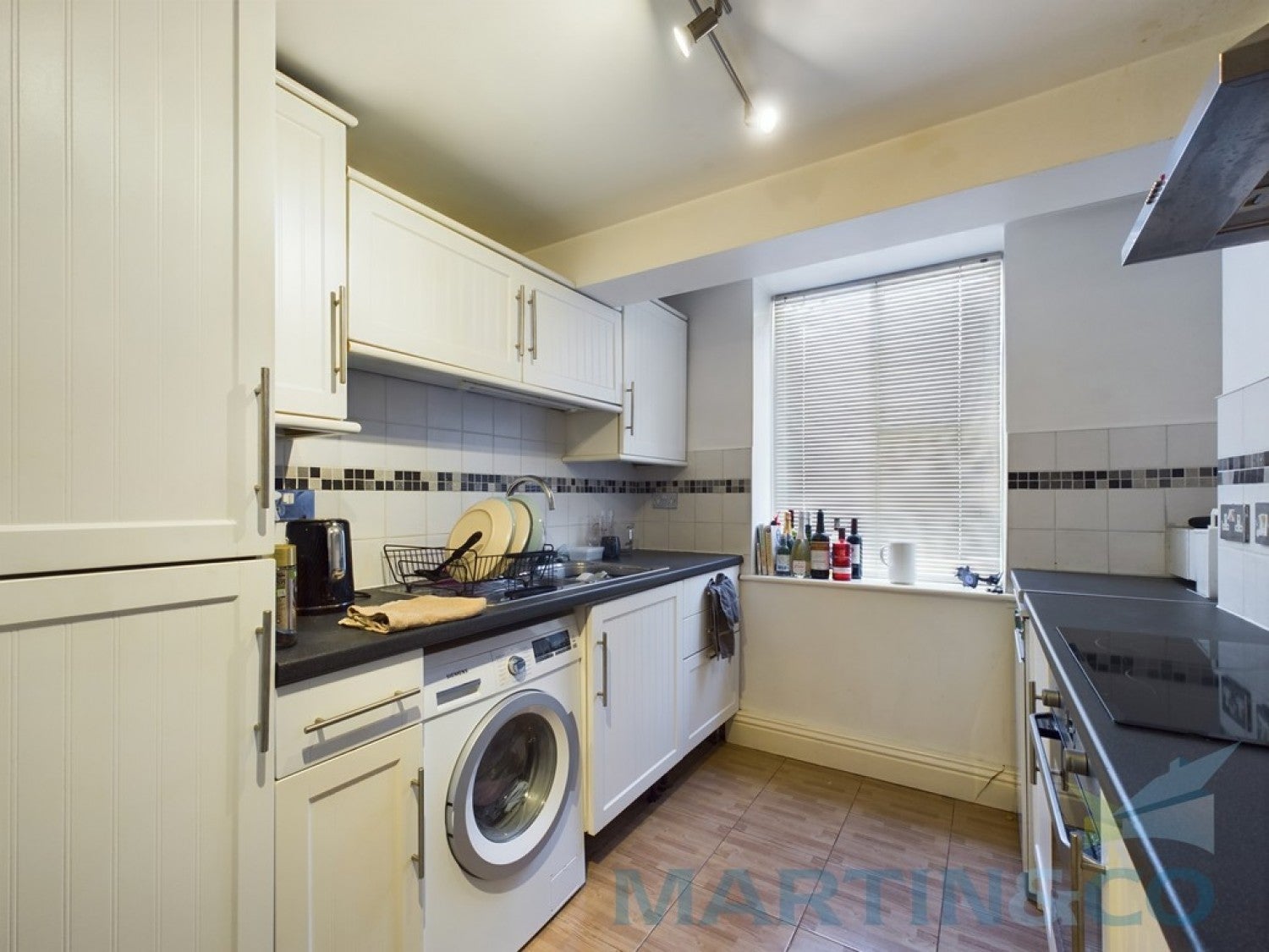 Flat Brantridge Lane in Mid Sussex