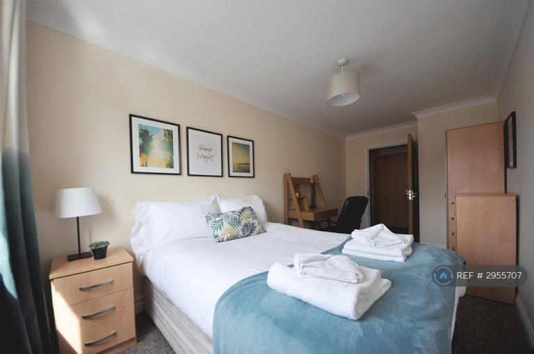 Flat Portswood Road in Southampton