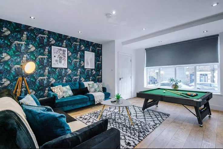 Flat Strawberry Dale in Harrogate