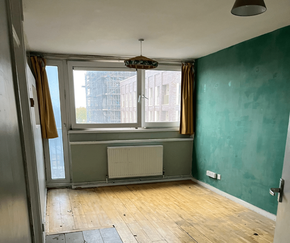 Flat Milburn Lane in Greater London