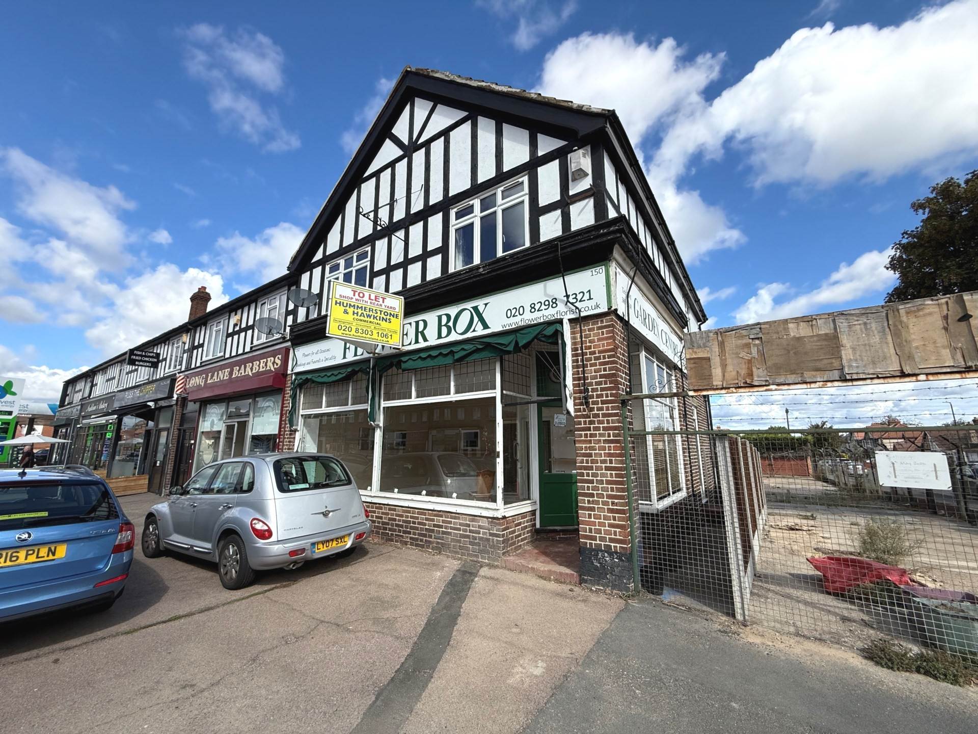 Flat Long Lane in Greater London
