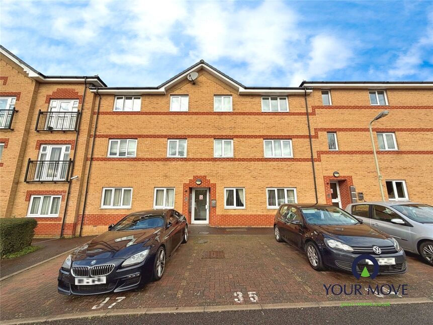Flat Richmond Meech Drive in Ashford