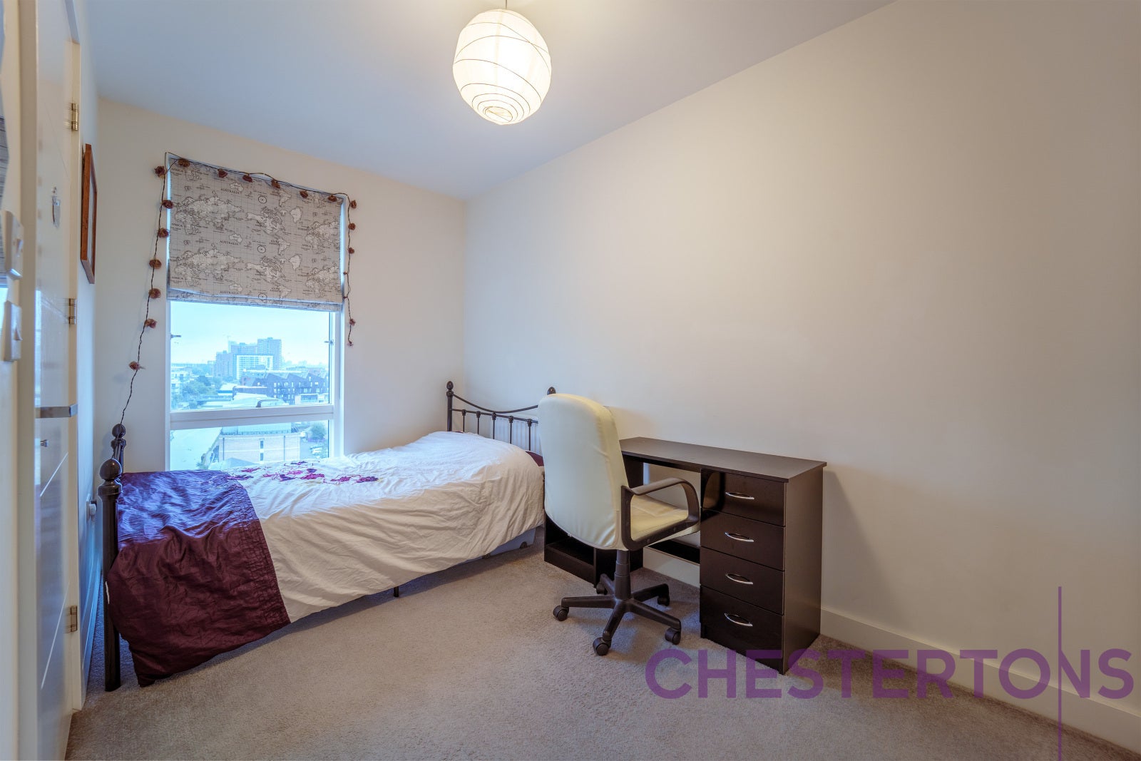 Flat Upper North Street in Greater London