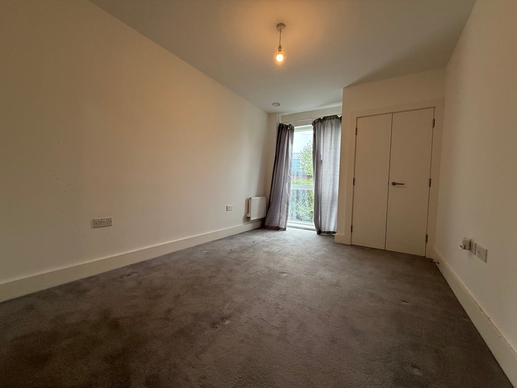 Flat Tylers Place in Maidstone