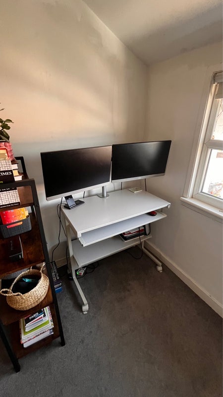 Room Garratt Lane in Greater London