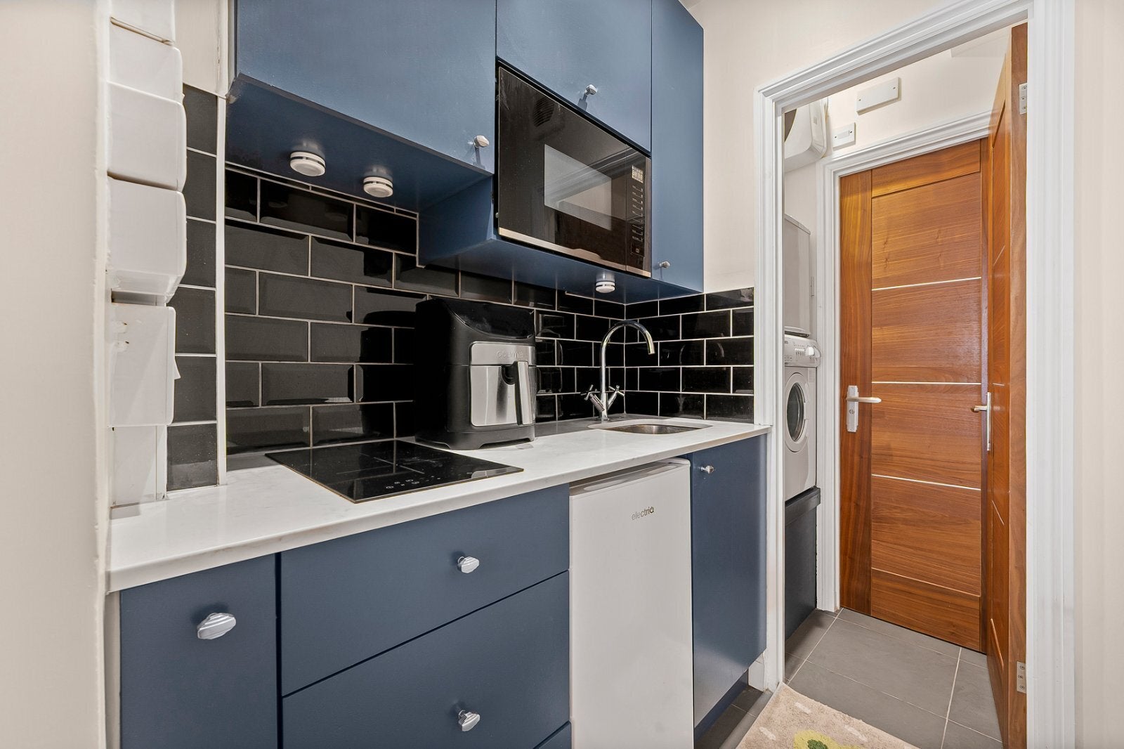 Flat Martlett Court in City of Westminster