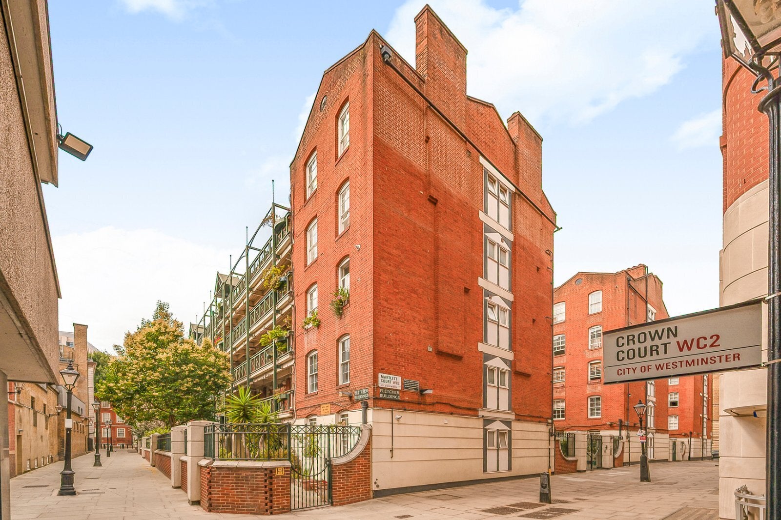 Flat Martlett Court in City of Westminster