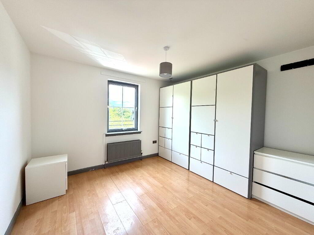 Flat New Mart Road in City of Edinburgh