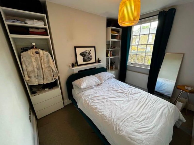 Room Walcot Square in Greater London
