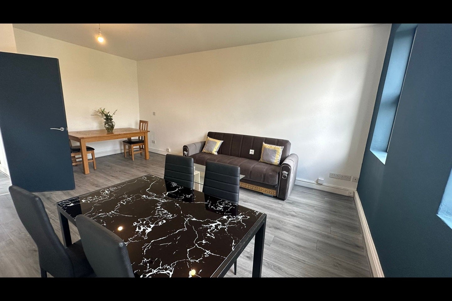 Flat Athol Street in Liverpool