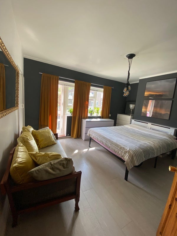 Flat Randall Close in Greater London