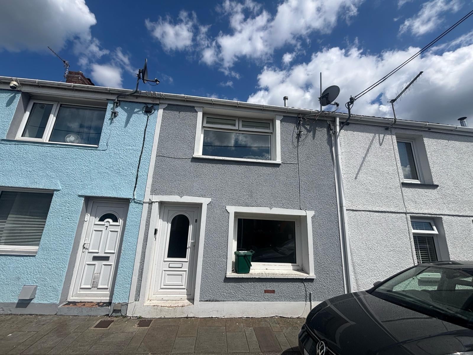 House Oddfellows Street in Glynneath