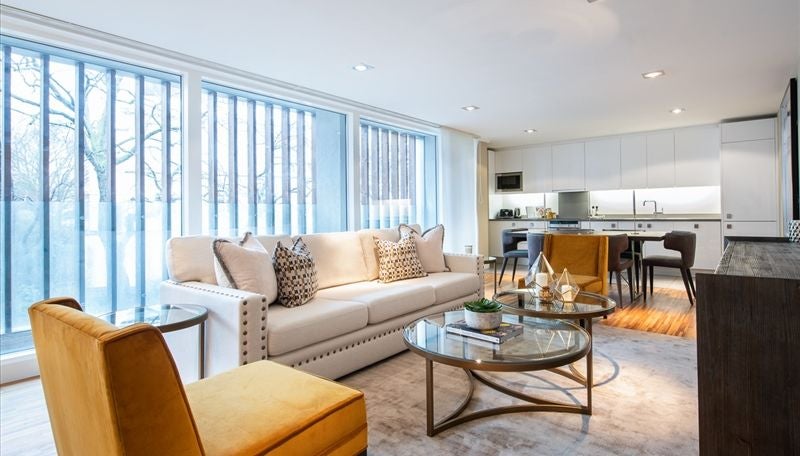 Flat Fulham Road in Greater London