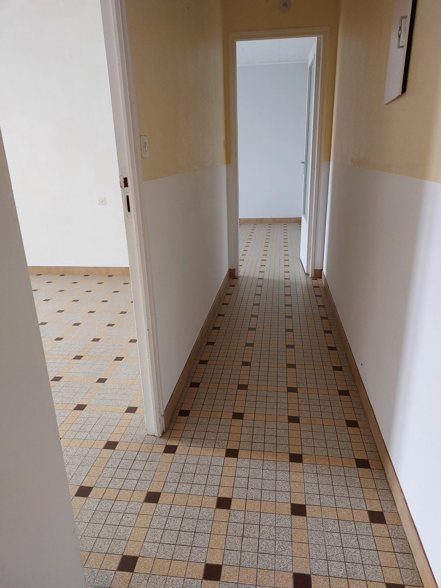 Appartement Chemin de Nuyet à Savigné-l'Évêque