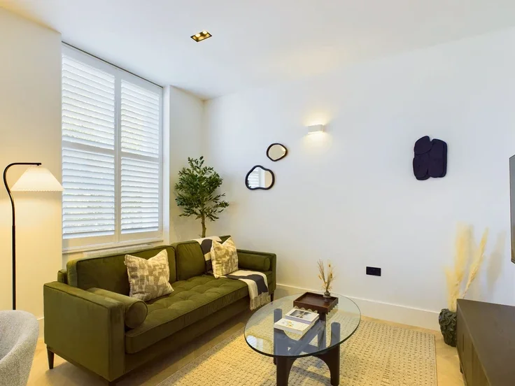 Flat Malvern Road in Greater London