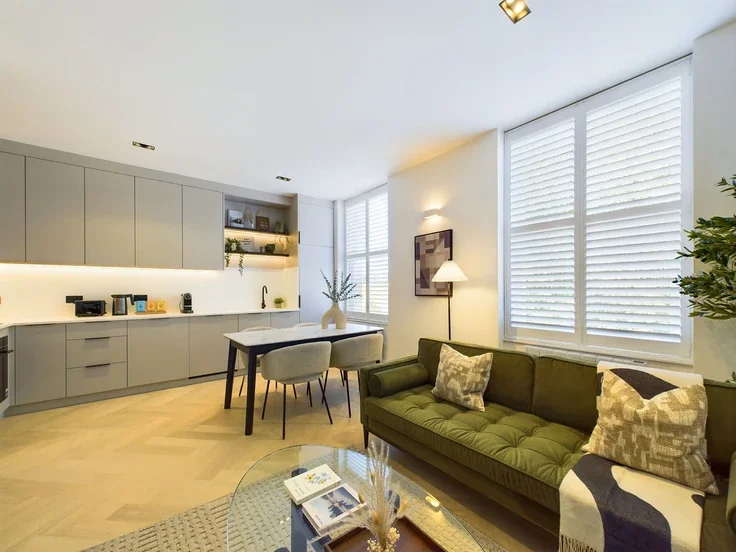 Flat Malvern Road in Greater London