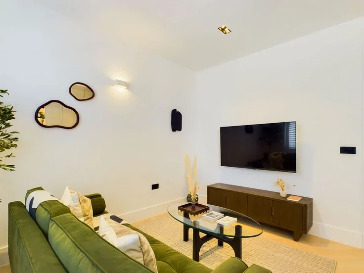 Flat Malvern Road in Greater London