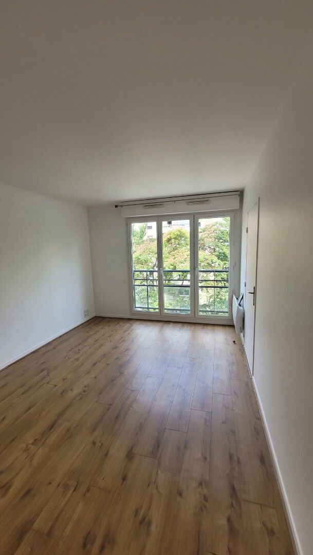 Appartement Rue de Colmar à Courbevoie