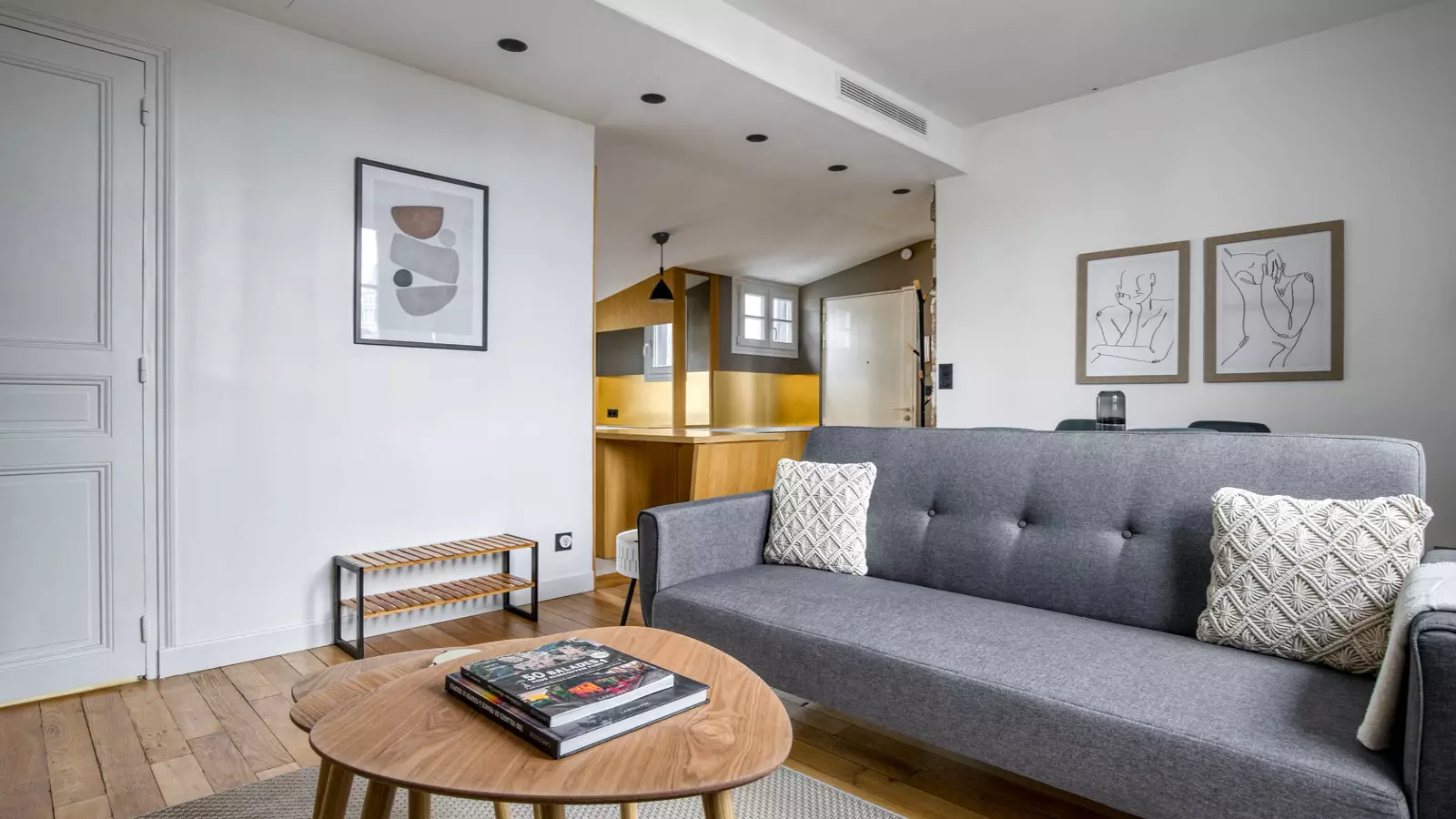 Flat Rue Dante in Paris