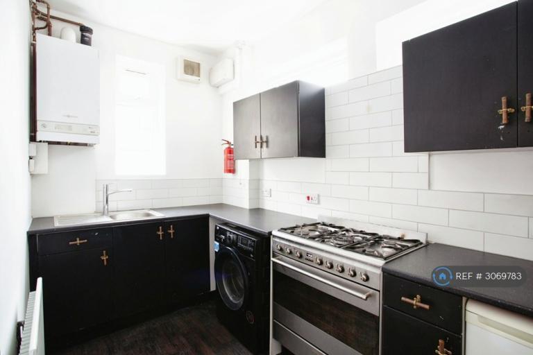Flat Grange Avenue in Harrogate