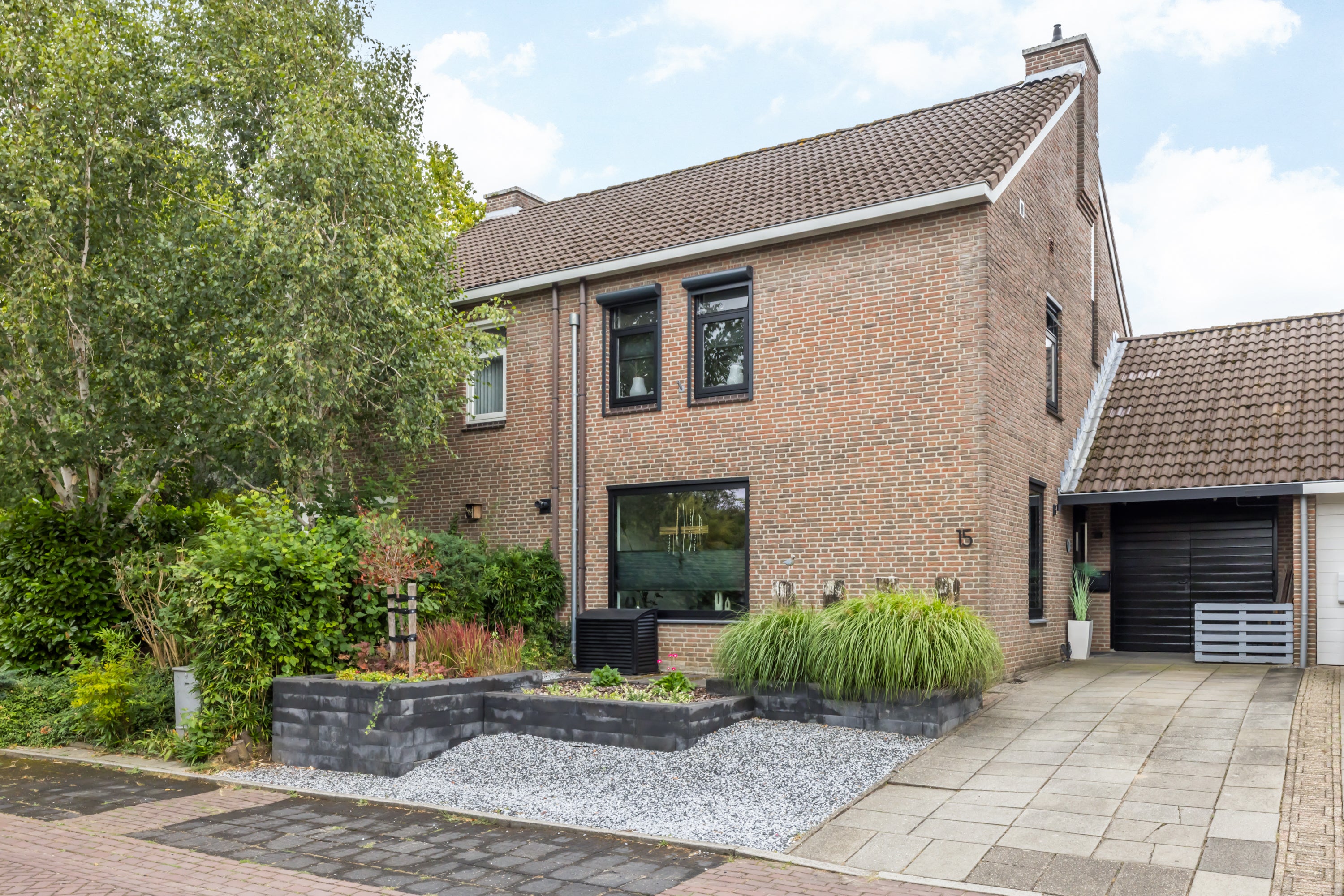 Huis Kasteelstraat 15 in Amstenrade