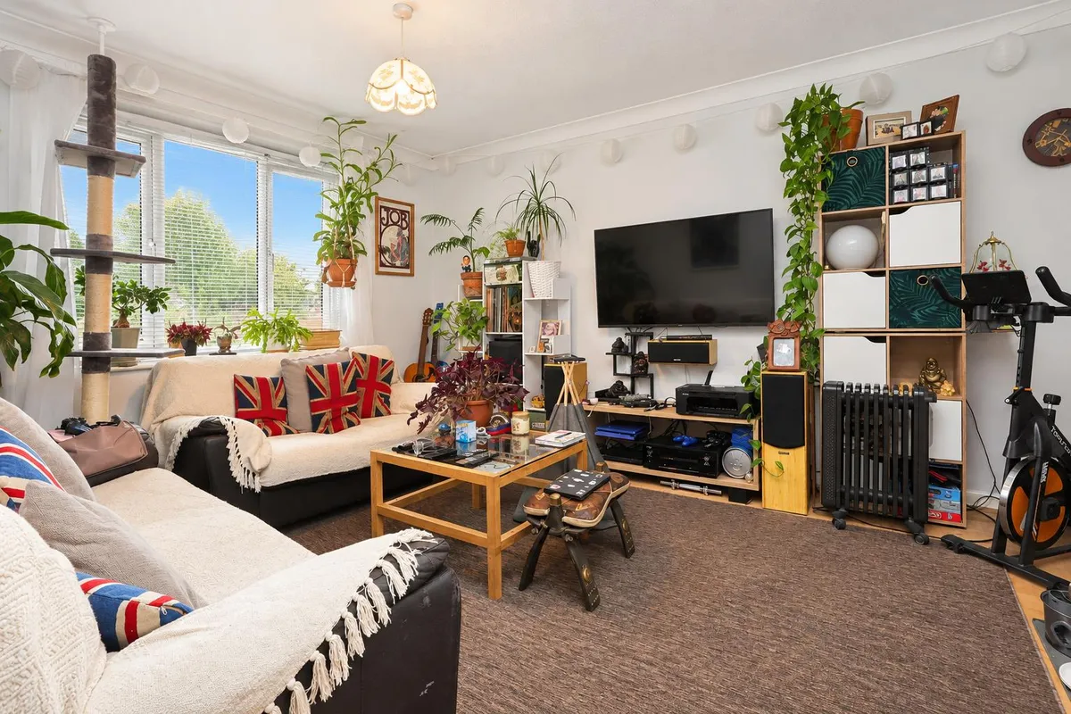 Flat Pinecroft in Dacorum